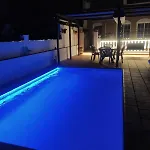 Vivienda Con Piscina * Нерха