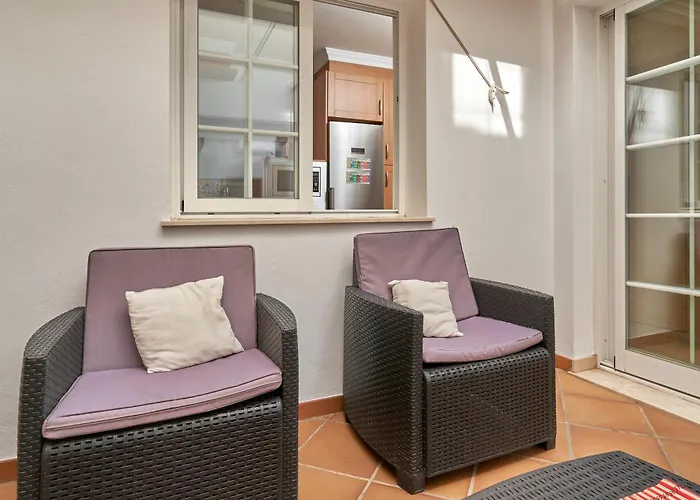 Апартаменты Vivienda Con Piscina Нерха