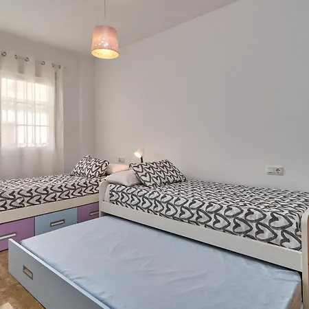 Vivienda Con Piscina