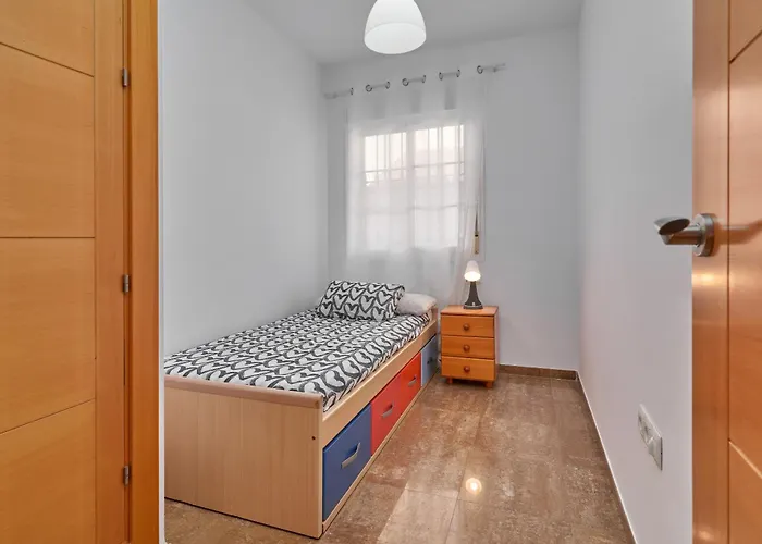 Vivienda Con Piscina Nerja