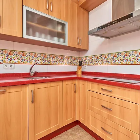 Vivienda Con Piscina * Nerja