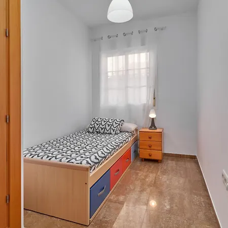 Vivienda Con Piscina Nerja