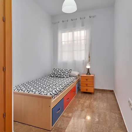 Апартаменты Vivienda Con Piscina Нерха