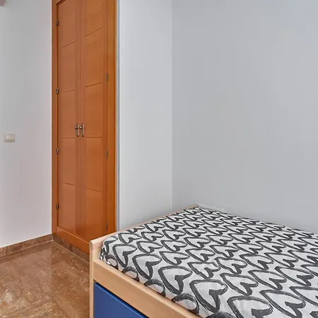 Vivienda Con Piscina דירה
