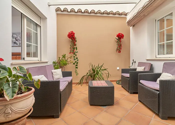 Vivienda Con Piscina Нерха