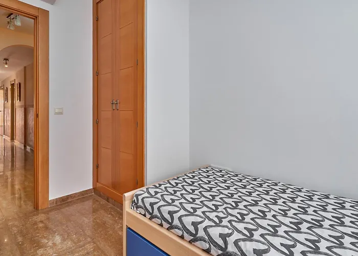 Vivienda Con Piscina